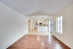 [Address not provided], Naperville, IL 60540 - Photo 9