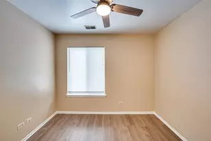 [Address not provided], Naperville, IL 60540 - Photo 13