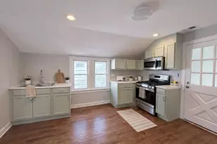 315 W 111th St, Chicago, IL 60628 - Photo 7