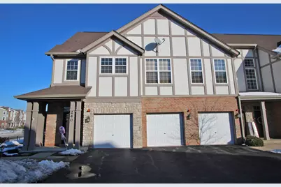 890 June Terrace #140, Lake Zurich, IL 60047 - Photo 3