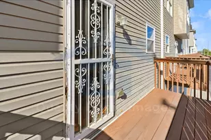 12517 Meadow Ln, Blue Island, IL 60406 - Photo 17