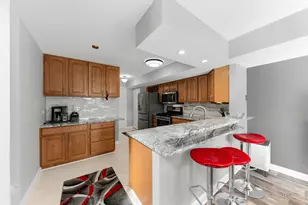 15513 Whitehall Ln, Orland Park, IL 60462 - Photo 7