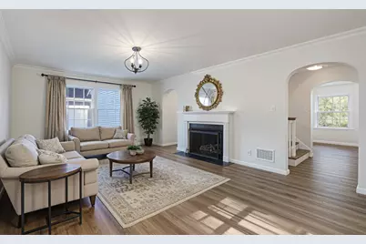 1212 W Healey Street, Champaign, IL 61821 - Photo 9