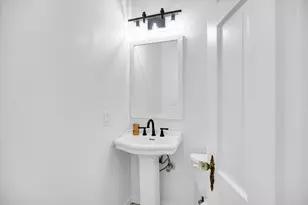 1212 W Healey St, Champaign, IL 61821 - Photo 29