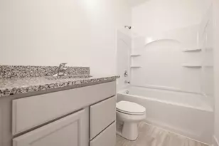 668 E Becker Pl, Sycamore, IL 60178 - Photo 31