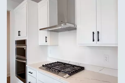 668 E Becker Place, Sycamore, IL 60178 - Photo 19