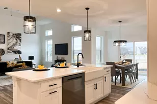 668 E Becker Pl, Sycamore, IL 60178 - Photo 19