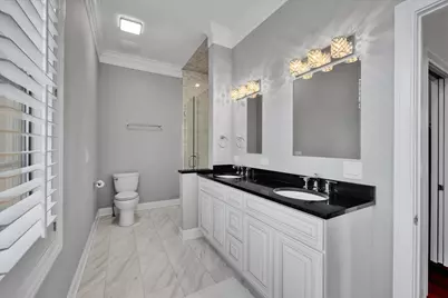 601 Ambriance Drive, Burr Ridge, IL 60527 - Photo 15