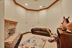 601 Ambriance Dr, Burr Ridge, IL 60527 - Photo 33