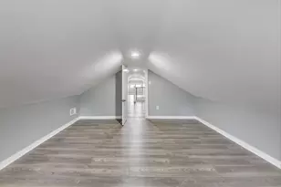 10229 S Calumet Ave, Chicago, IL 60628 - Photo 29