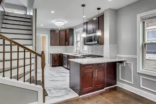 10229 S Calumet Ave, Chicago, IL 60628 - Photo 11