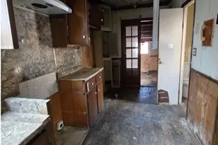 15612 Turlington Ave, Harvey, IL 60426 - Photo 5