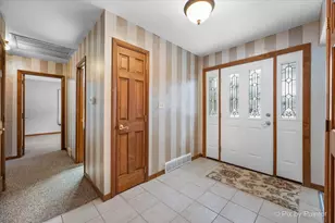 1809 Fairside Dr, Sandwich, IL 60548 - Photo 5