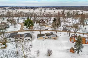 1809 Fairside Dr, Sandwich, IL 60548 - Photo 43