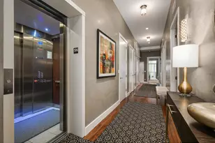 18 N Carpenter St, Chicago, IL 60607 - Photo 3