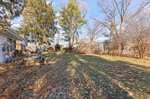 345 Woodstock Ave, Glen Ellyn, IL 60137 - Photo 7