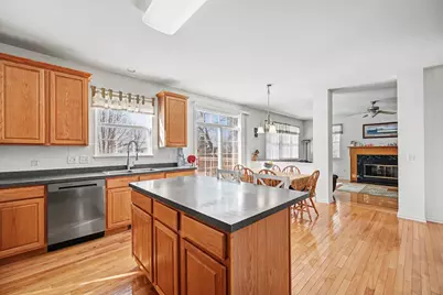 820 Spring Creek Circle, Naperville, IL 60565 - Photo 13