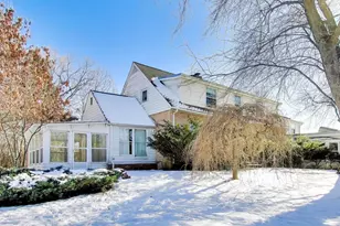 600 Riverwoods Rd, Mettawa, IL 60045 - Photo 1