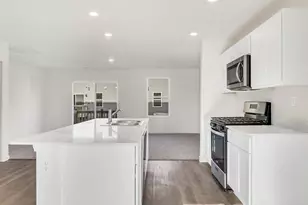 6500 Linden Trl, Wonder Lake, IL 60097 - Photo 5