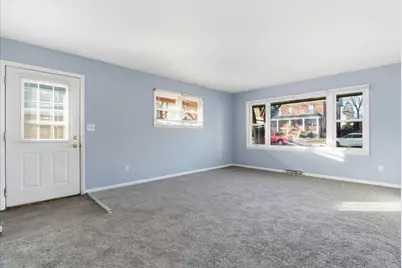 2311 Elisha Avenue, Zion, IL 60099 - Photo 5