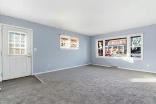 2311 Elisha Ave, Zion, IL 60099 - Photo 5