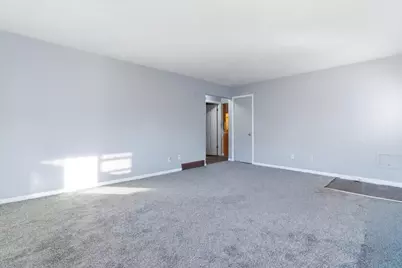 2311 Elisha Avenue, Zion, IL 60099 - Photo 7