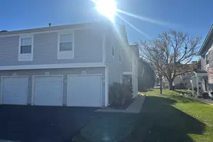 1319 Wye Ct, Wheeling, IL 60090 - Photo 1