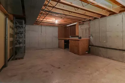 105 S Devonshire Drive, Bloomington, IL 61704 - Photo 27