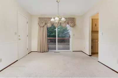 105 S Devonshire Drive, Bloomington, IL 61704 - Photo 11