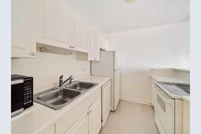 5320 N Sheridan Road #2207, Chicago, IL 60640 - Photo 3