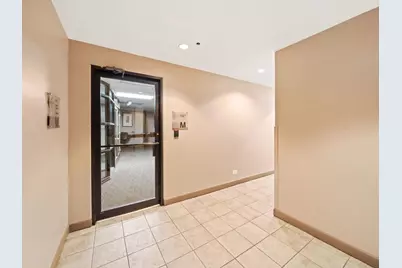 5320 N Sheridan Road #2207, Chicago, IL 60640 - Photo 17