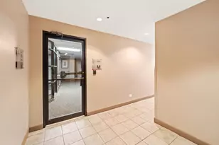 5320 N Sheridan Rd, Chicago, IL 60640 - Photo 17