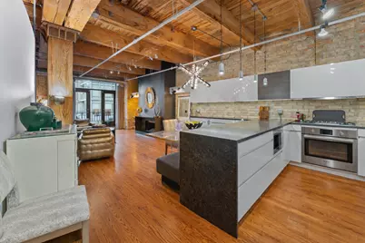 375 W Erie Street #213, Chicago, IL 60654 - Photo 9