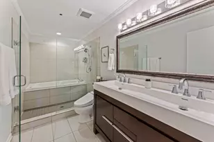 375 W Erie St, Chicago, IL 60654 - Photo 15