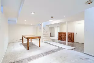 225 Walker Pl, Mundelein, IL 60060 - Photo 17