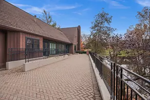 352 Normandie Dr, Sugar Grove, IL 60554 - Photo 27