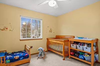 352 Normandie Drive, Sugar Grove, IL 60554 - Photo 15