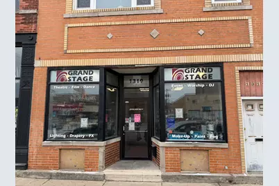 1319 W Grand Avenue, Chicago, IL 60642 - Photo 1