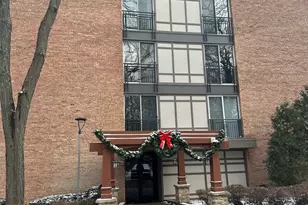 5800 Oakwood Dr, Lisle, IL 60532 - Photo 1