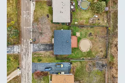 413 Plum Street, Lake in the Hills, IL 60156 - Photo 41