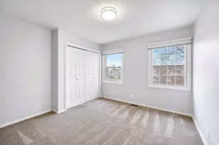 9 Blue Lake Ct, Bloomington, IL 61704 - Photo 37