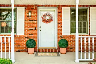 9 Blue Lake Ct, Bloomington, IL 61704 - Photo 3