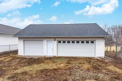 912 Charles Street, Streator, IL 61364 - Photo 5