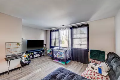 4250 W 63rd Street, Chicago, IL 60629 - Photo 15