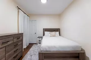 6358 S Keeler Ave, Chicago, IL 60629 - Photo 9