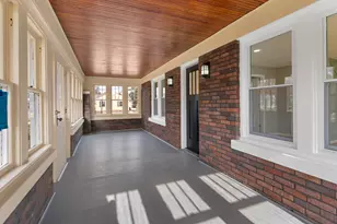 407 N Liberty St, Elgin, IL 60120 - Photo 3