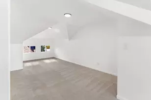 407 N Liberty St, Elgin, IL 60120 - Photo 13