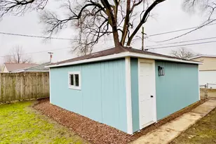 14227 Woodlawn Ave, Dolton, IL 60419 - Photo 25