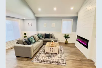 14227 Woodlawn Avenue, Dolton, IL 60419 - Photo 3