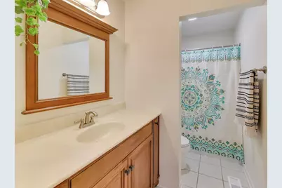 46 Oak Valley Drive, Cary, IL 60013 - Photo 17